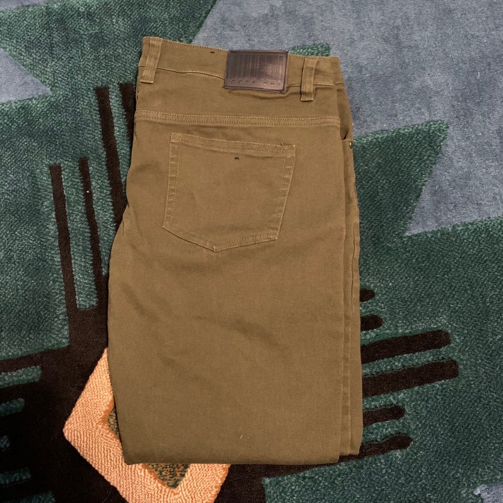 Code One Jeans - Picture 7 of 10